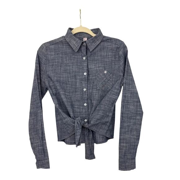 Love Notes Blue Chambray Style Tie Front Long Sleeve Shirt Size Women's Small - Picture 1 of 4